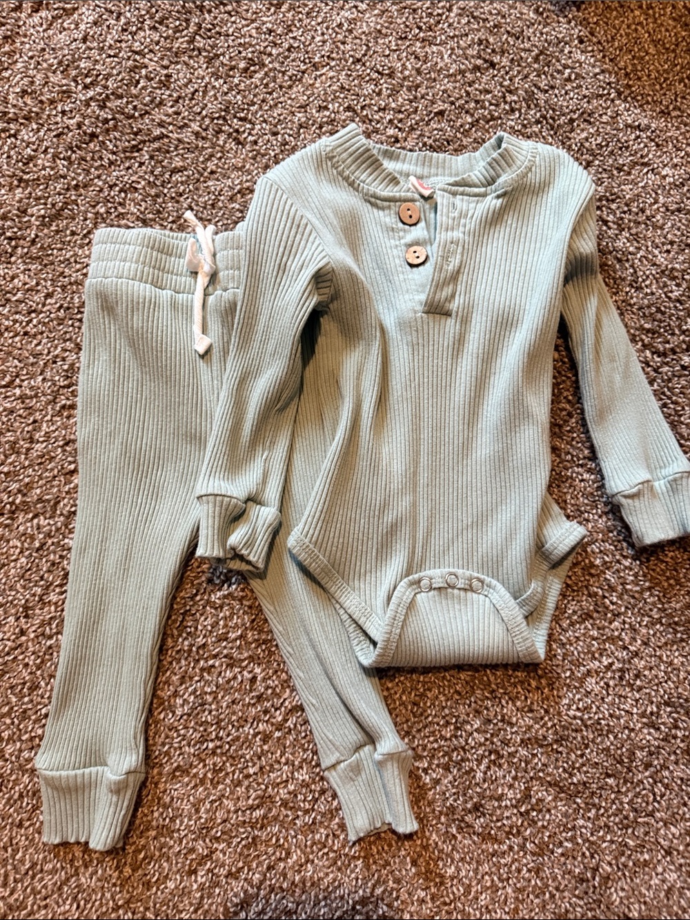 Neutral Green Ribbed Baby Bottoms Set - Unbranded